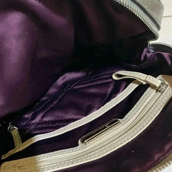 B. Markowsky silver metallic leather satchel handbag - Picture 7 of 11